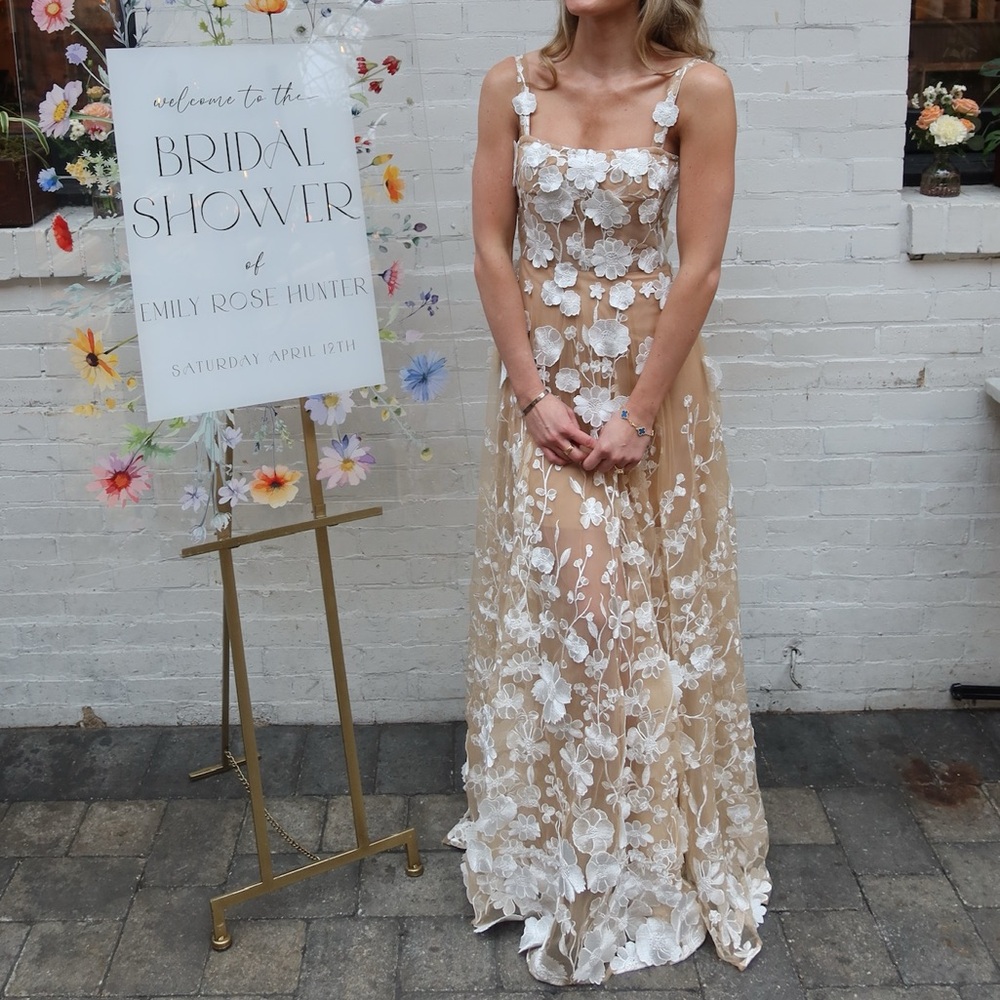 Bronx and Banco Floral Lace Maxi Dress in White and Tan